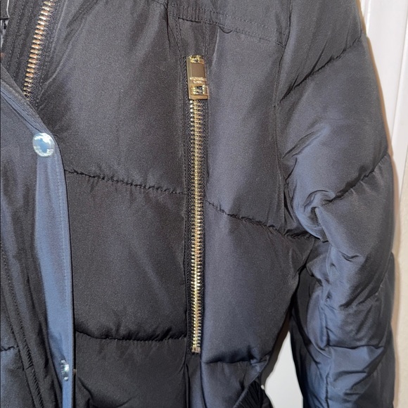 NWT Michael Kors Women's Black Puffer Jacket with Fur Trim M Pit 20 Inch - Picture 10 of 17